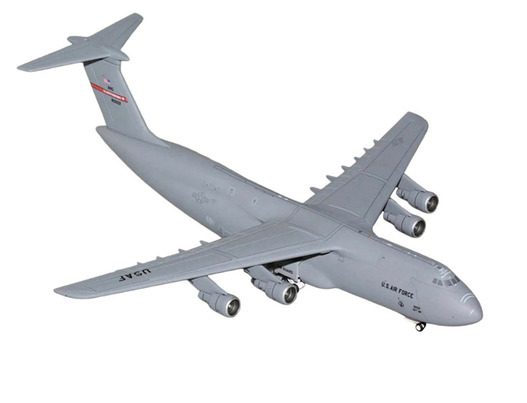 Lockheed C-5A Galaxy Transport Aircraft "Martinsburg Air Force Base" United States Air Force (68-0222) Gray "Gemini Macs" Series 1/400 Diecast Model by GeminiJets