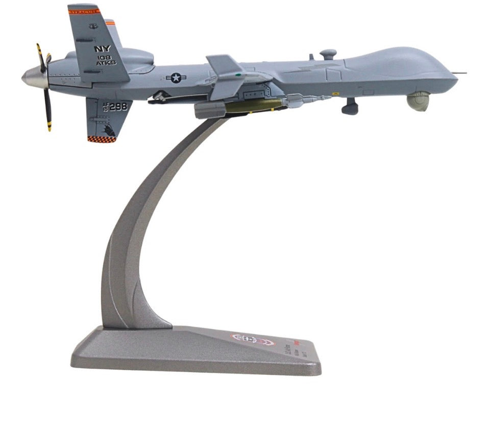 General Atomics MQ-9A Reaper Block 5 UAV "New York Air National Guard 108th Attack Squadron Hancock Field Air National Guard Base" United States Air Force "Military" Series 1/72 Diecast Model by Herpa